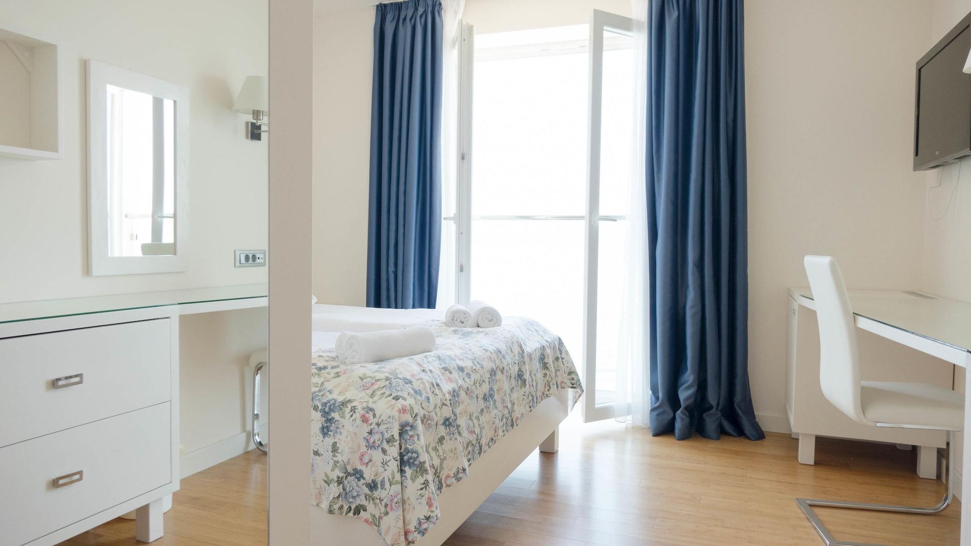 Hotel Pleter Mimice Extérieur photo