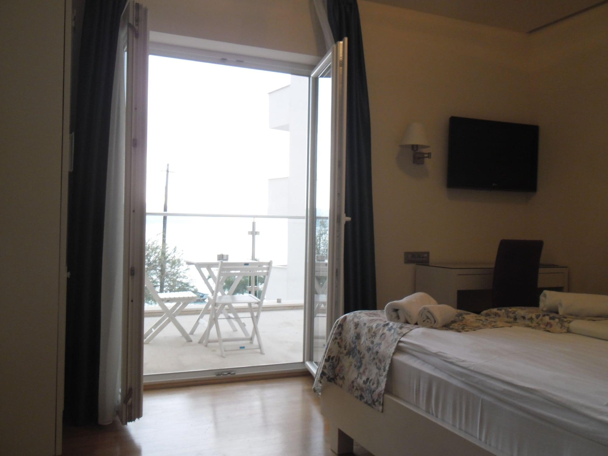 Hotel Pleter Mimice Extérieur photo