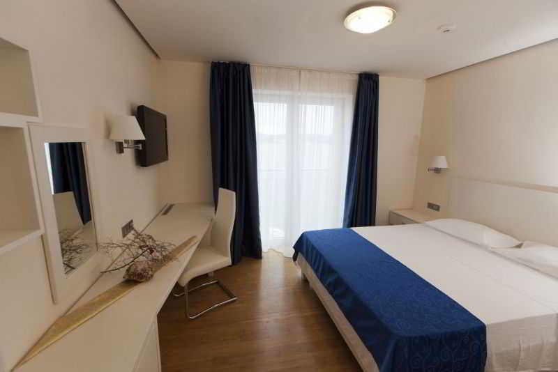 Hotel Pleter Mimice Extérieur photo